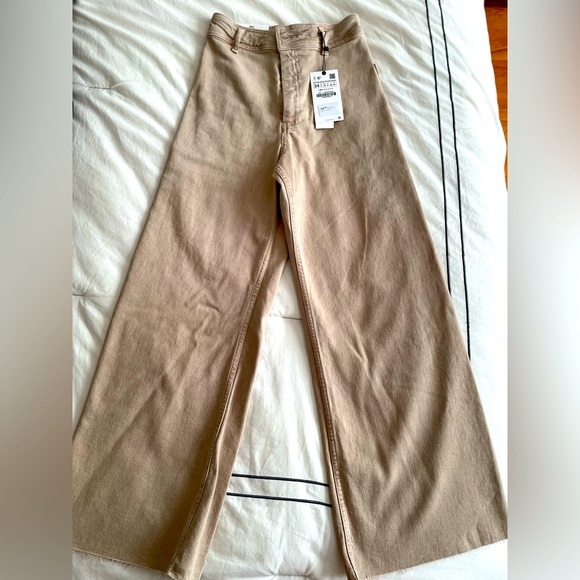 Never worn, tags still on! - Picture 1 of 2